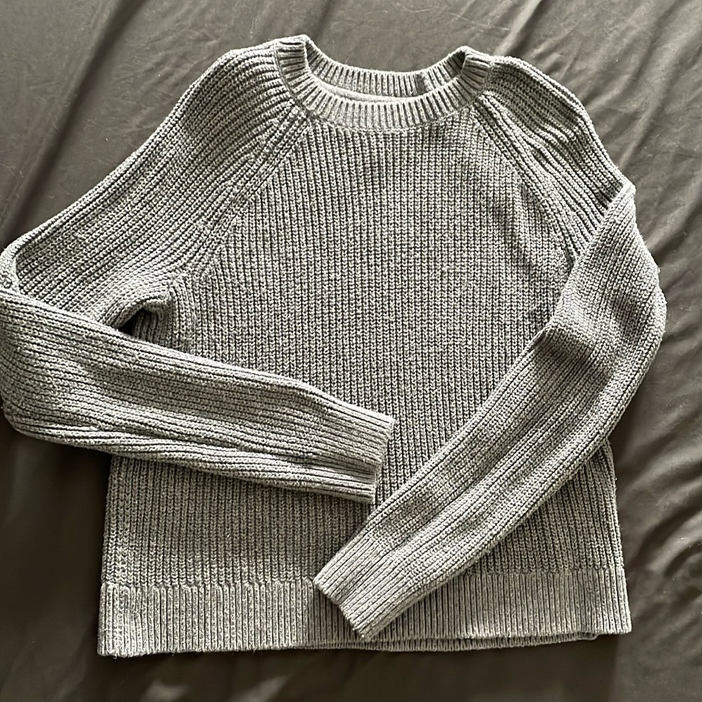Abercrombie & Fitch knit sweater